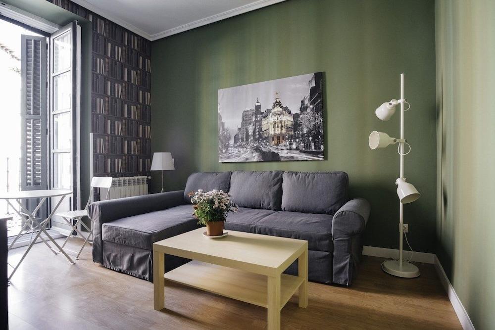 Habitat Apartments Latina Madrid Exteriér fotografie